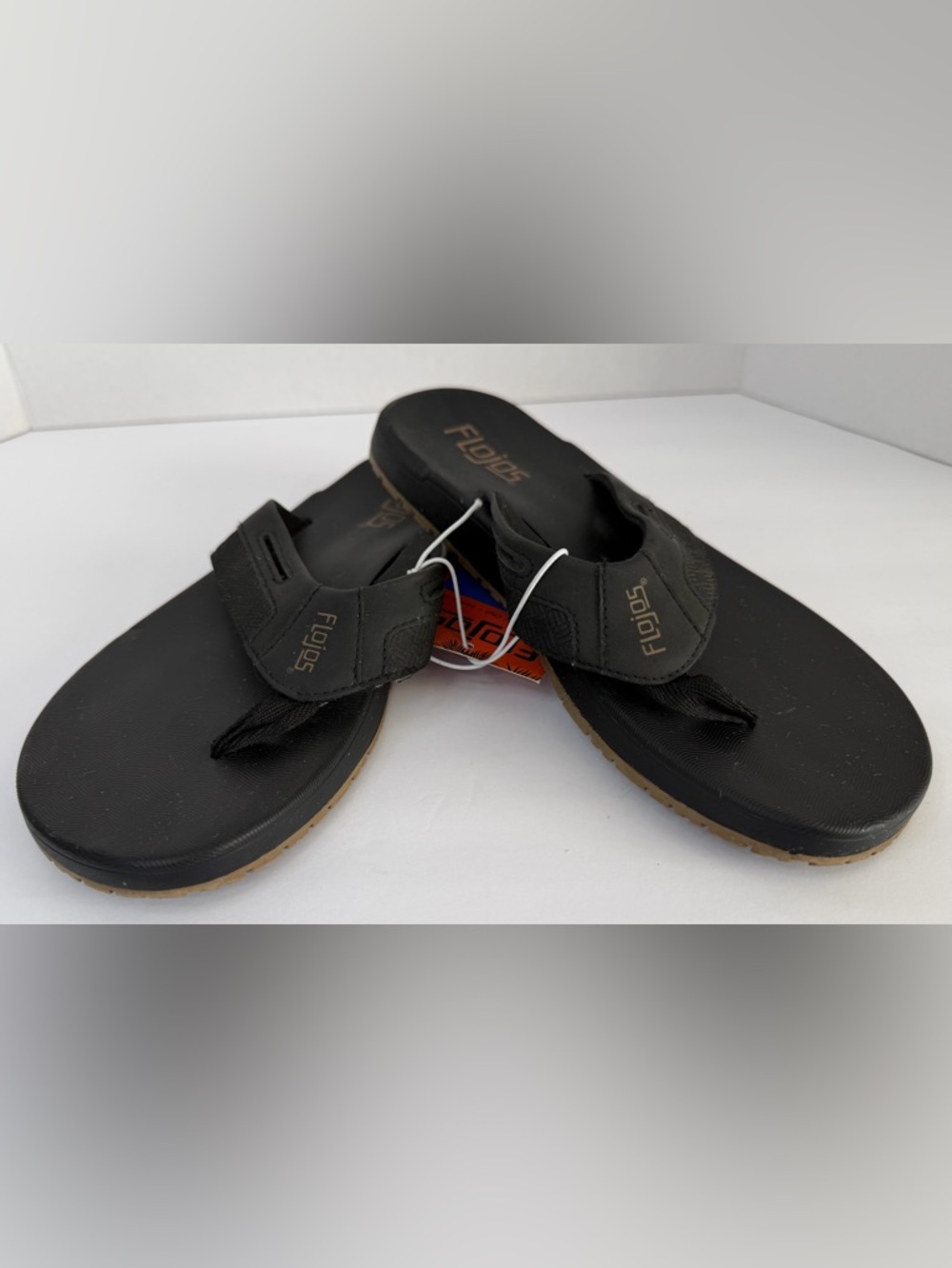 Flojos Flip Flops Size 9 Black Sandals Comfort Casual Beach